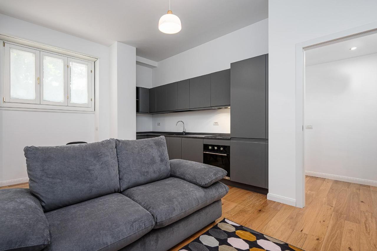 Apartment Hemeras Boutique Homes : 3 In Center Mailand